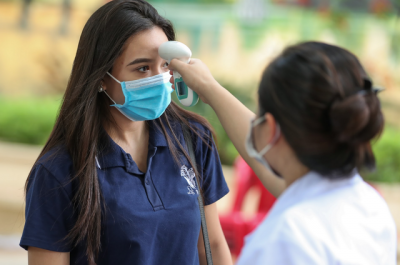 Thầy giáo coi thi THPT 2020 mắc Covid-19 tiếp xúc nhiều học sinh