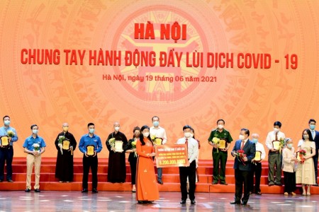 Đại học Kinh tế Quốc dân chi 8 tỷ đồng mua vaccine cho giảng viên, sinh viên