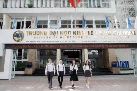 ĐH Kinh tế TP.HCM bổ sung phương án xét tuyển thí sinh đặc cách tốt nghiệp