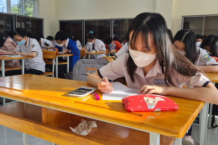 TP HCM: Đề xuất phương án dạy học trực tiếp từ 3/1 sau 2 tuần thí điểm