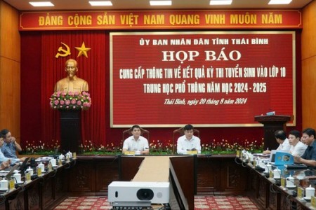 Thông tin mới vụ tạm đình chỉ Giám đốc Sở GDĐT để thanh tra đột xuất