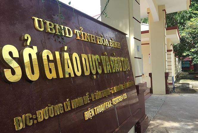 Gian lận thi cử ở Hòa Bình: Sao lại sợ sinh viên “dởm” bị tổn thương?