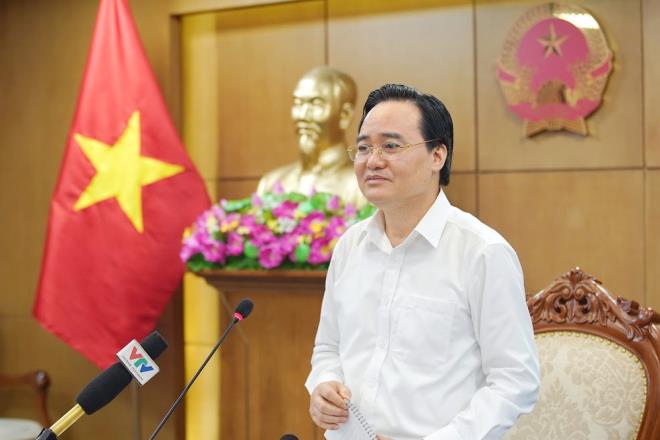 Bộ trưởng GD&ĐT: Các trường không nên vội thi riêng, tránh thí sinh hoang mang