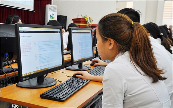 Điều chỉnh nguyện vọng: Giáo viên tuyệt đối không làm thay thí sinh