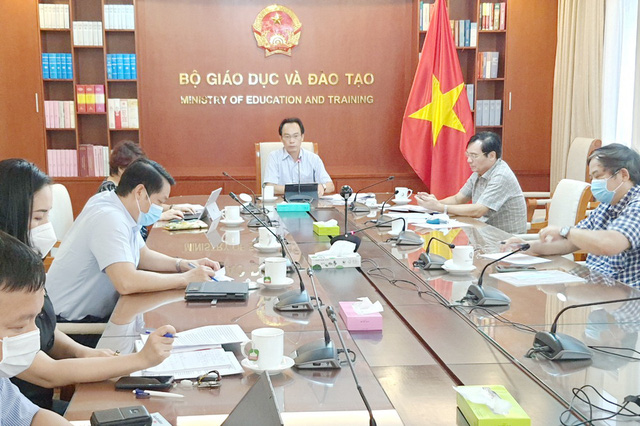 xac nhan nhap hoc 16293943301931475169103
